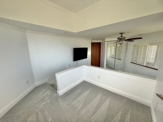 Building Photo - Partially Furnished 3 Bedroom / 2.5 Bathroom Custom Home in Sandhill Estates gated community!