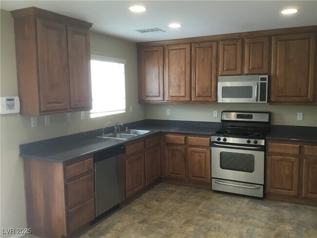 Building Photo - 8277 W Wildwood Glen Dr