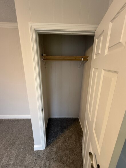 Building Photo - 3212 S Palmer St