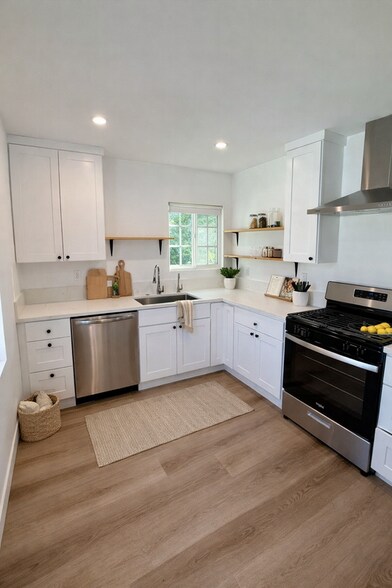 Building Photo - 3140 Cazador St