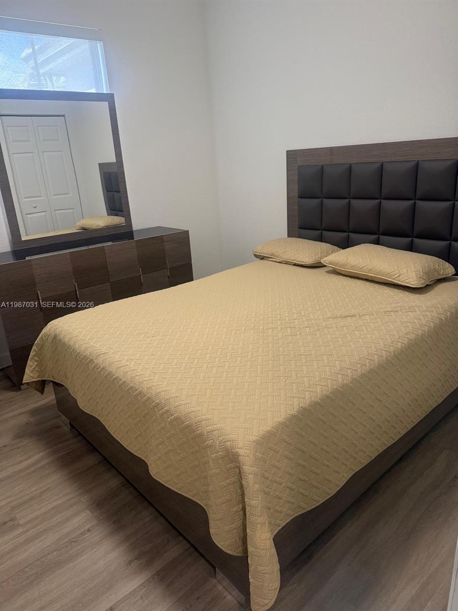 Building Photo - 522 SW 19th Way