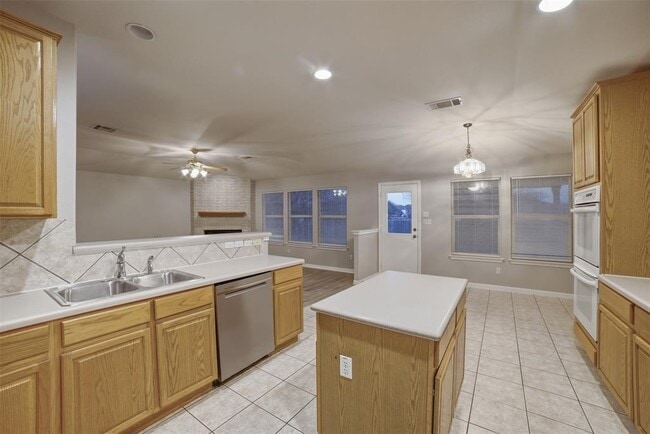 Building Photo - 3605 Winding Way