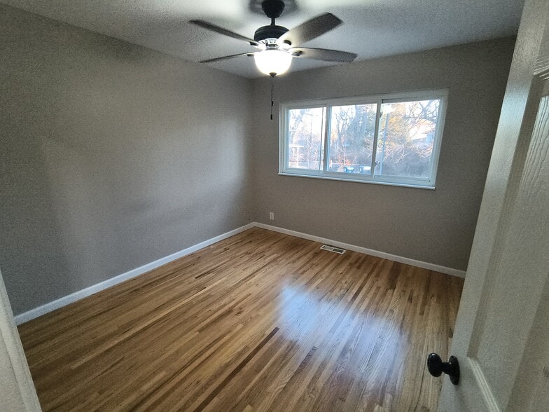 Building Photo - 5 Pastoral Ct