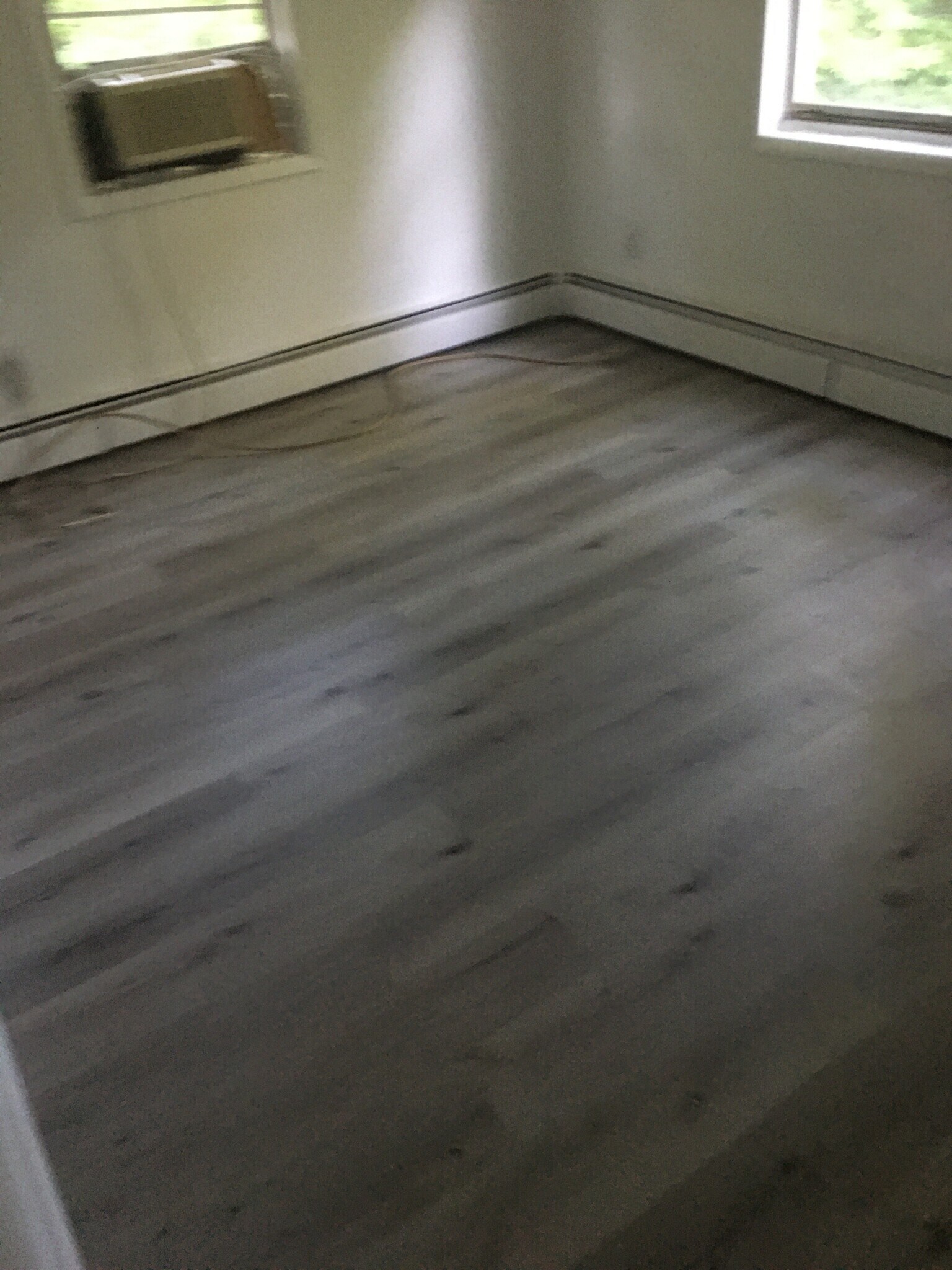 bedroom - 114 S Lee St