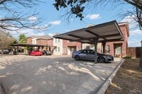 Building Photo - 115 S 48th Ln