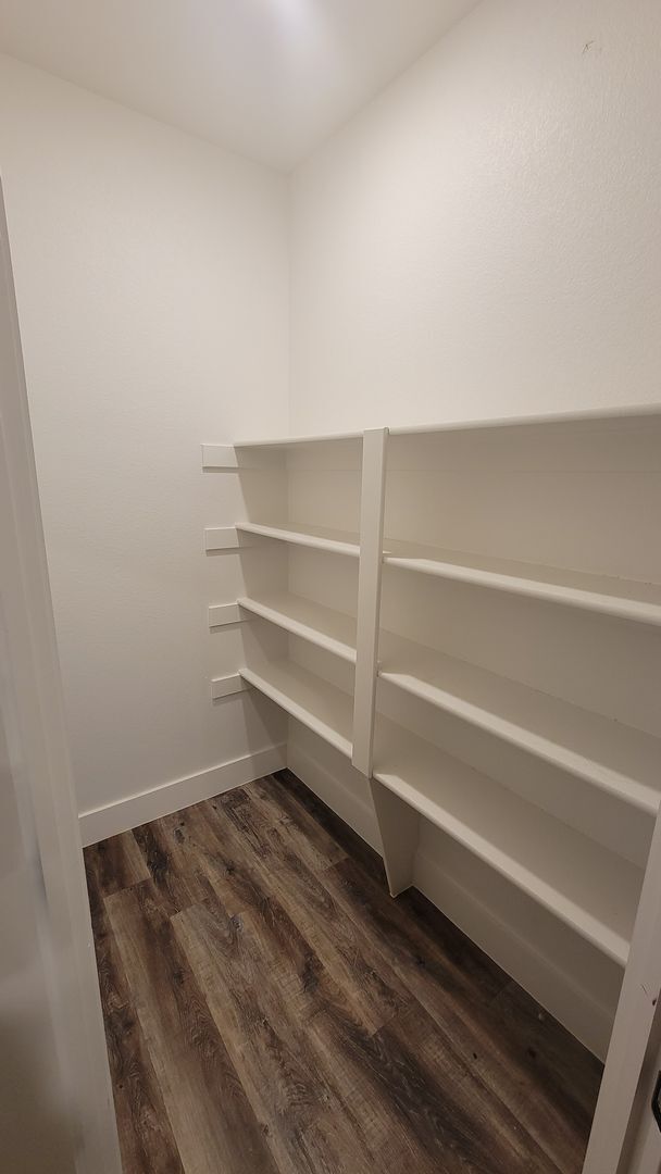 Building Photo - COMING SOON - Commuter Friendly - 3/2/2