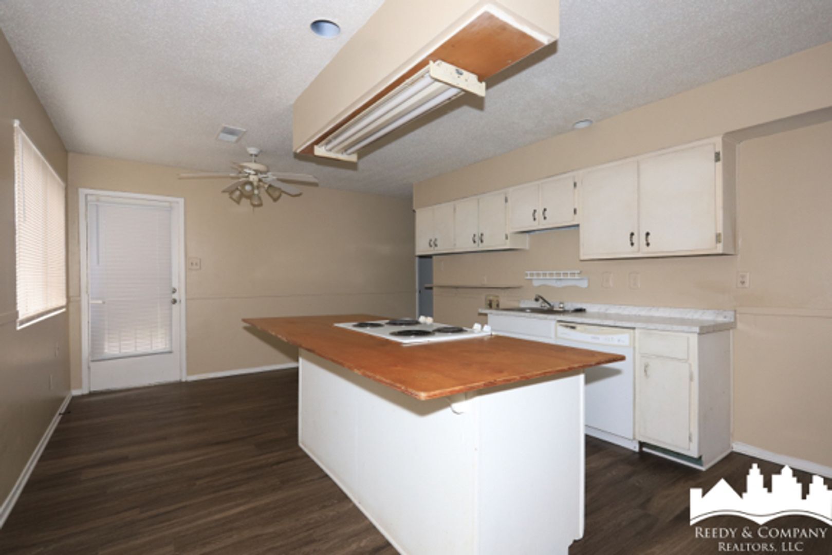Building Photo - 2835 Toehill Cove