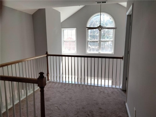 Building Photo - 3299 Hampton Green Way