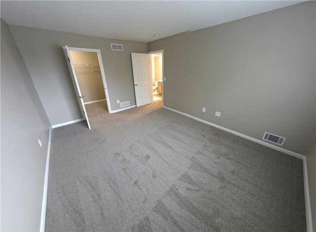 Building Photo - 1101 Farmstead Ct