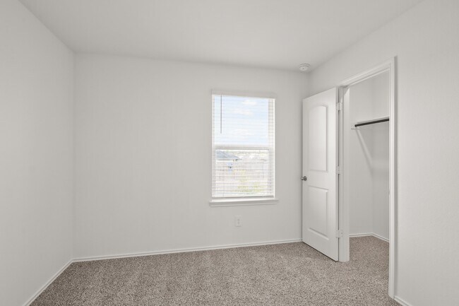 Building Photo - 14983 Clay Harvest Rdg