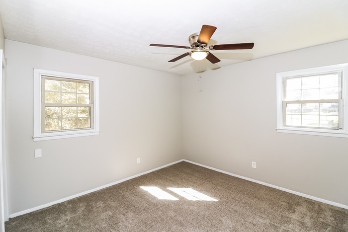 Building Photo - 25 Hickory Cir