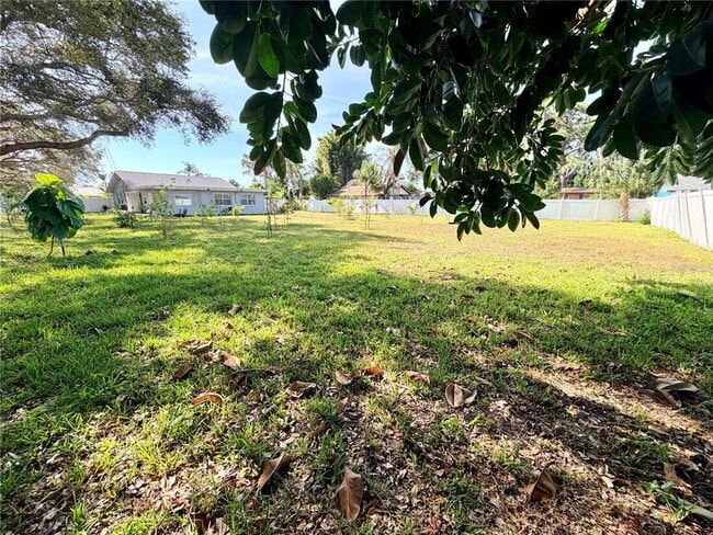 Building Photo - 3295 Adrian Ave