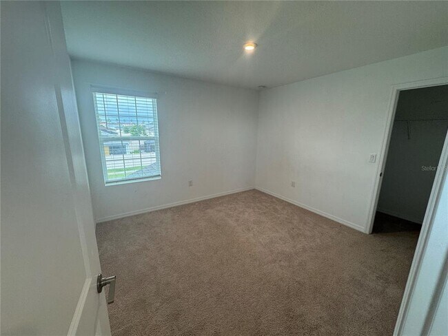 Building Photo - 4917 Vellacito Way