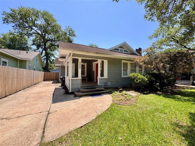 Building Photo - 4522 McKinney St