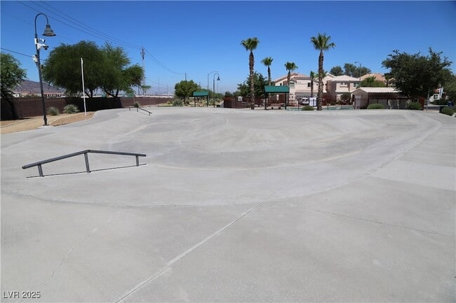 Building Photo - 2505 April Breeze Ln