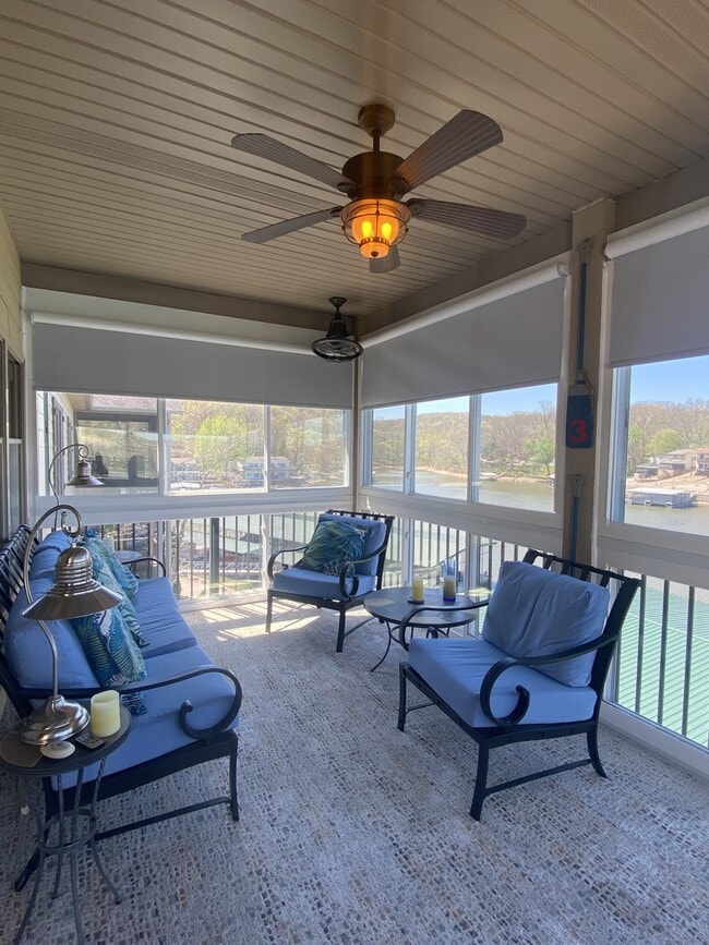 Building Photo - 287 Mission Bay DR