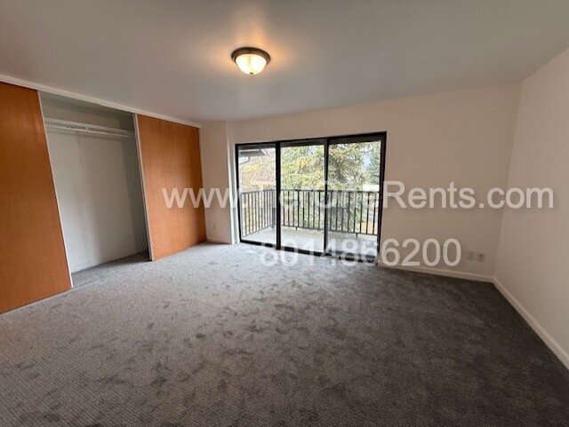 Building Photo - NO DEPOSIT option available for qualified ...