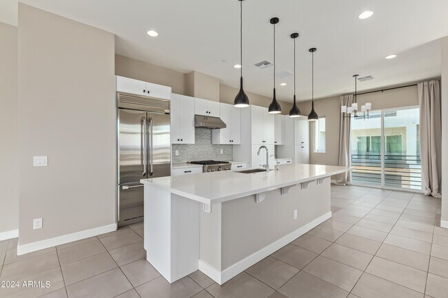 Building Photo - 3104 N 71st St