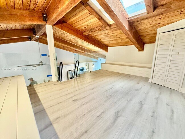 Building Photo - 13631 SW 102nd Terrace