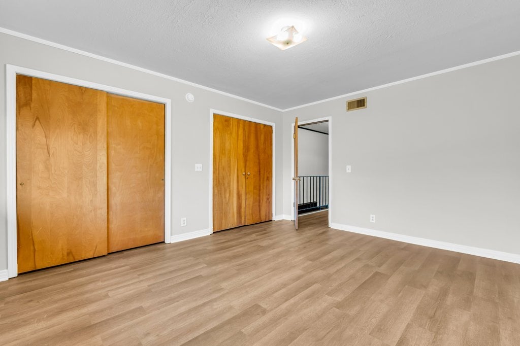 Building Photo - 807 E Broad St