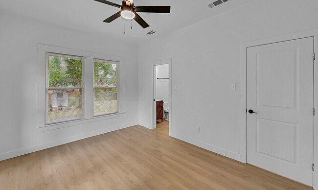 Building Photo - Newly Remodeled 3BD 2BA Home in Waco