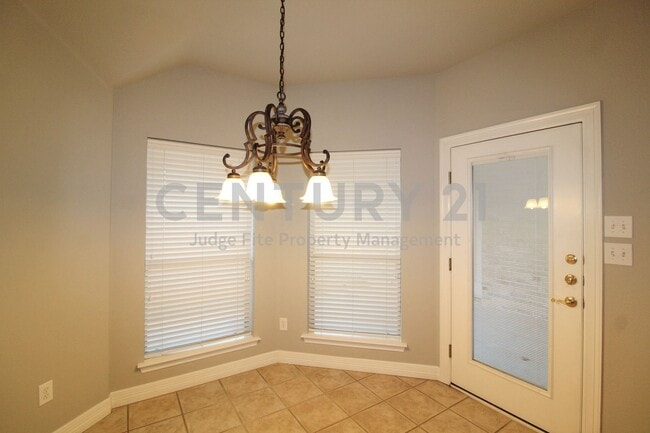 Building Photo - Beautiful 3/2/2 Home in Midlothian For Rent!