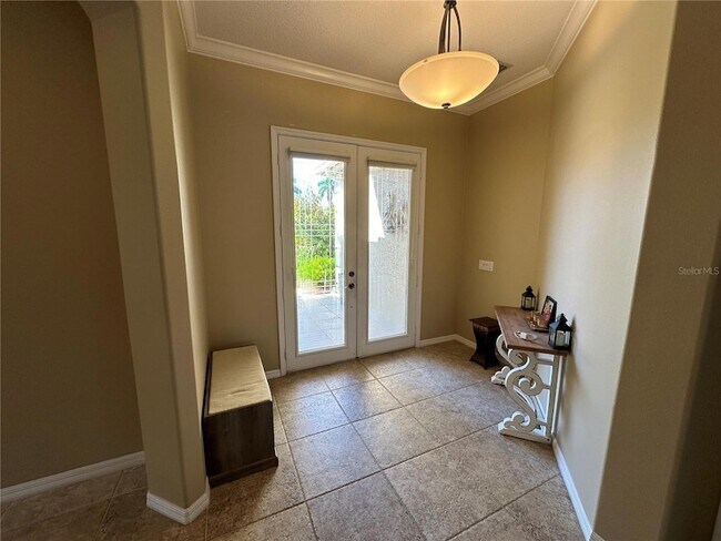 Building Photo - 4727 Spinnaker Dr