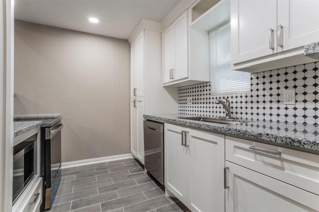 Building Photo - 10639 Autumn Meadow Ln