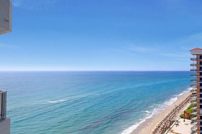 Building Photo - 5200 N Ocean Dr