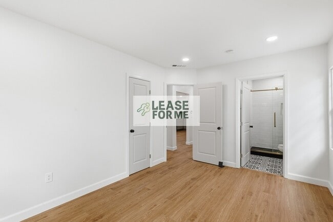 Building Photo - 5953 Guthrie Ave