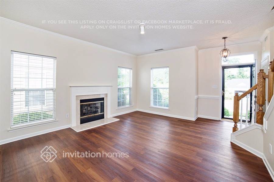 Building Photo - 2497 Governors Pointe Ct NE