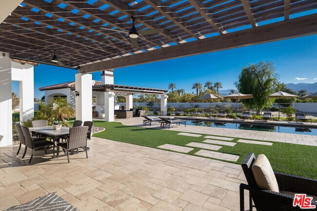 Building Photo - 50350 Vista Montana Rd