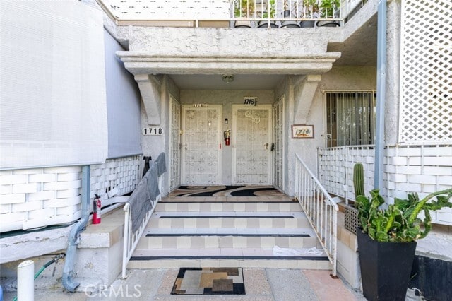 Building Photo - 1716 Winona Blvd