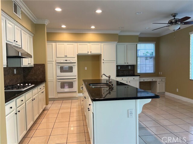 Building Photo - 12208 Keenland Dr