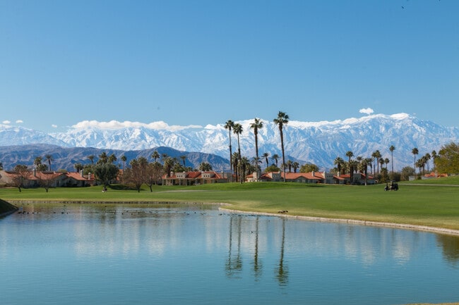 Building Photo - 156 Falls Ct