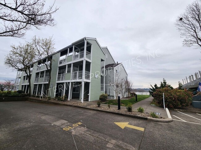Building Photo - 153 N Hayden Bay Dr