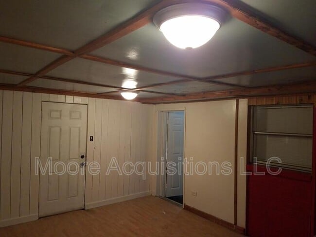 Building Photo - 3510 Garland Rd