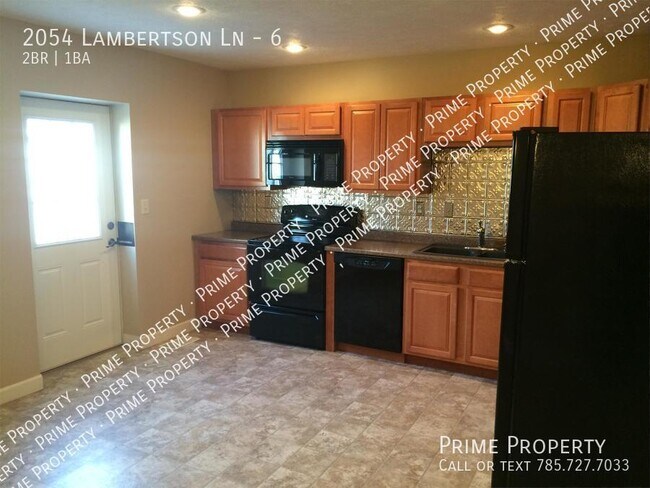 Building Photo - 2054 Lambertson Ln