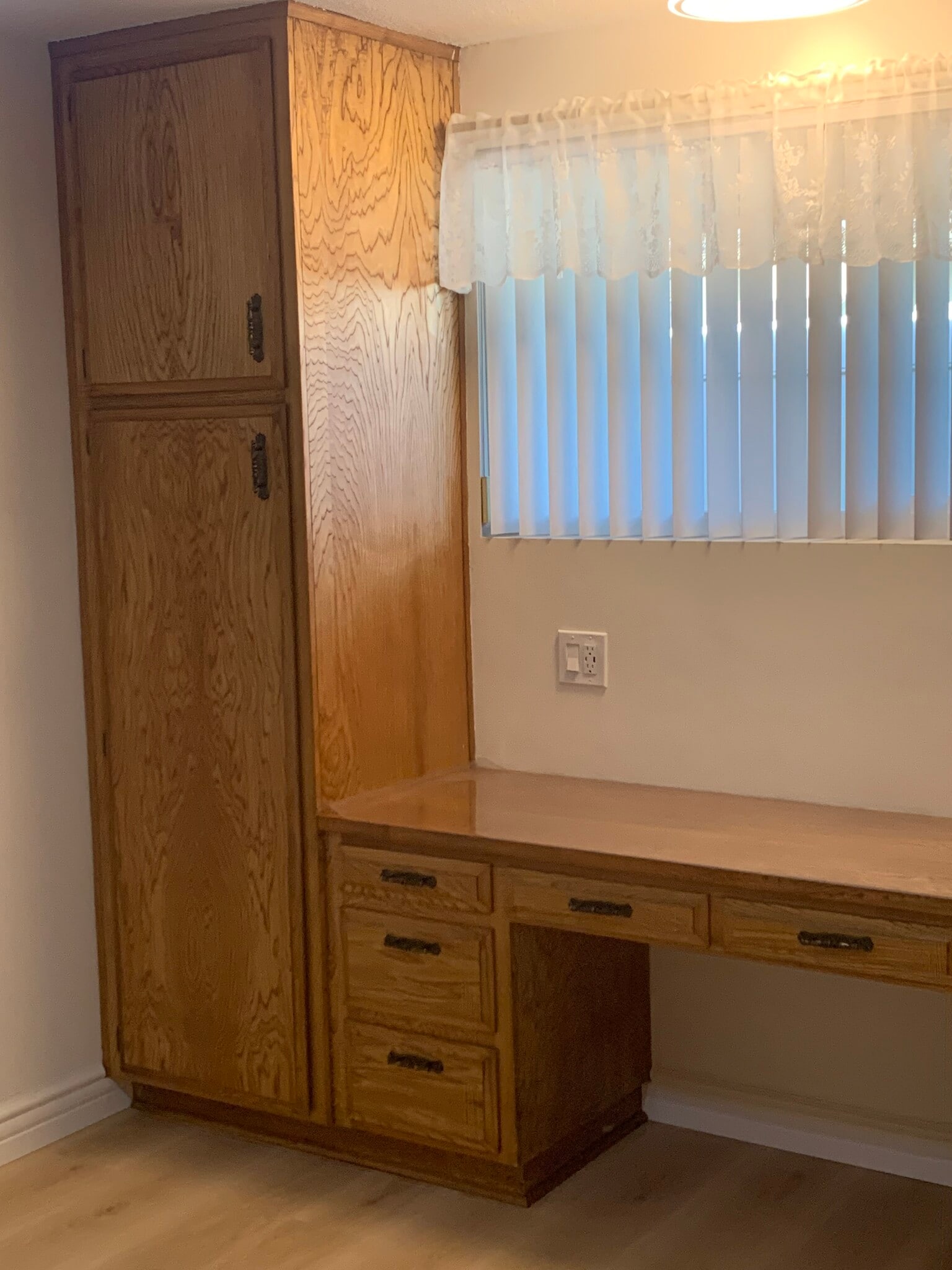 SECOND BEDROOM STORAGE - 8322 Mango Ave