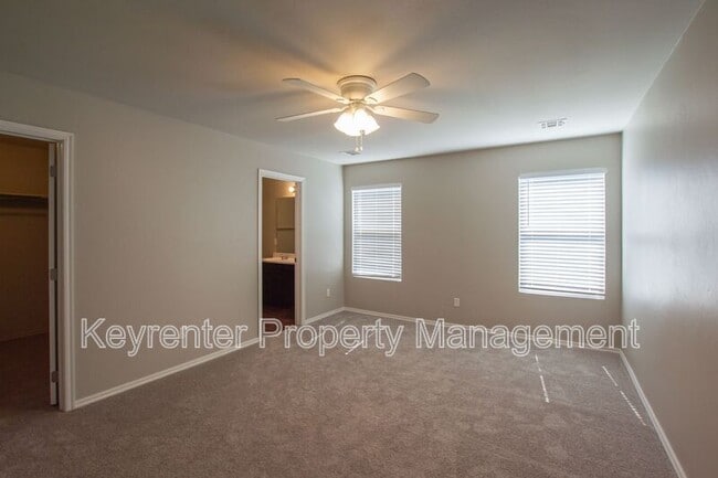 Building Photo - 1124 Granite Ln
