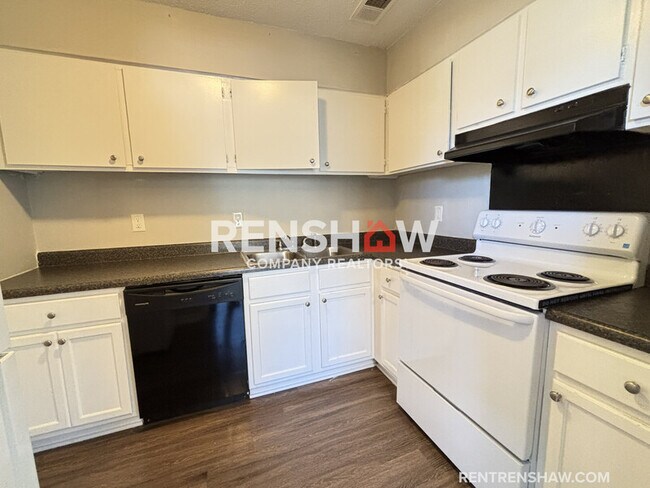 Building Photo - 2998 Elbert Cove