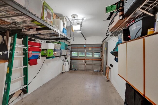 Building Photo - 465 NW 95th Ave