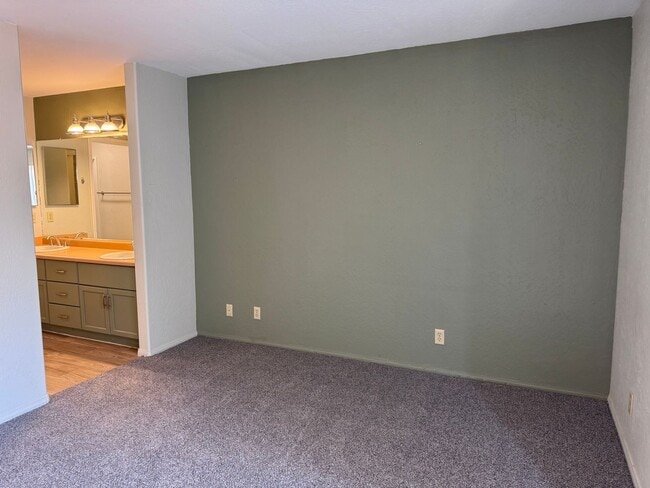 Building Photo - 3977 Los Milagros Ave