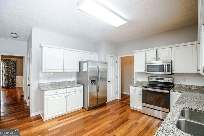 Building Photo - 435 Chandler Ct