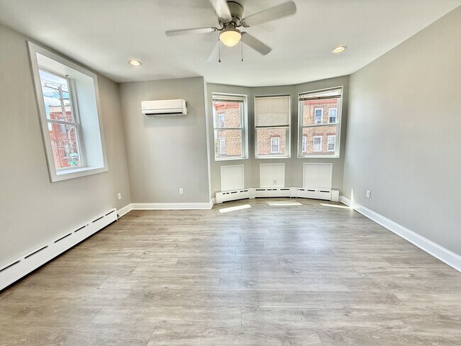 Building Photo - 2240 S 11th St