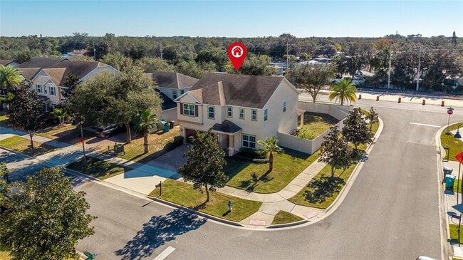 Building Photo - 19270 Fallglo Dr