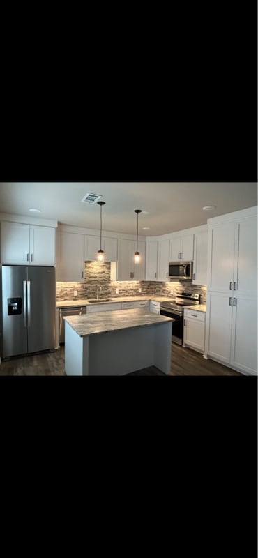 Building Photo - 804 Co Rd 1058