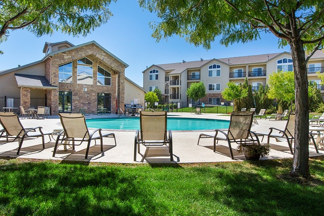 Building Photo - The Landings at Eagleridge Apartments