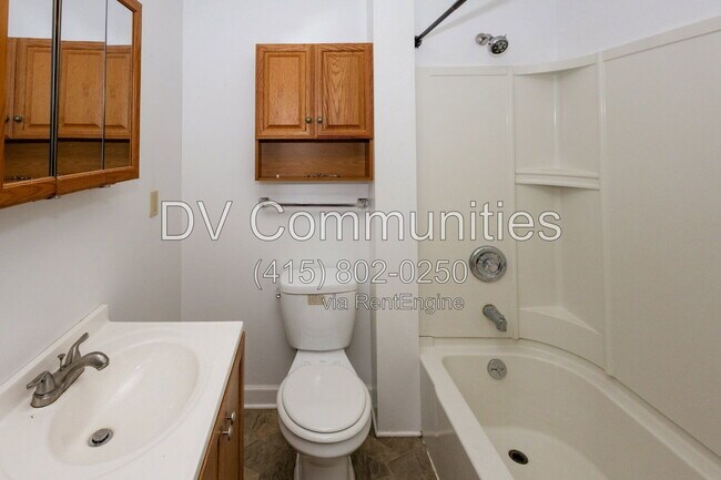 Building Photo - 4488 W 149th St