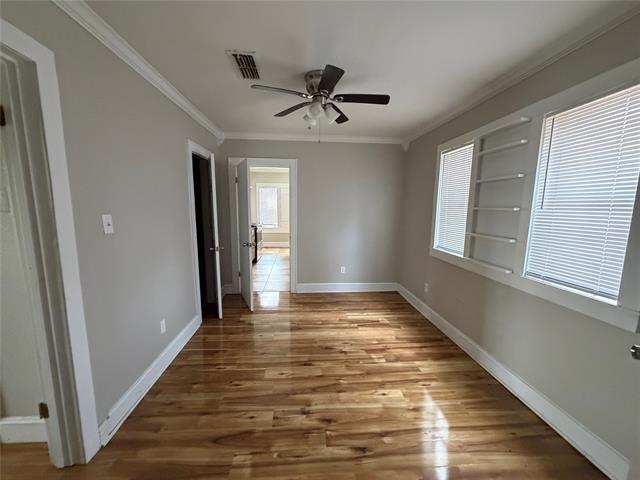 Building Photo - 2240 Pin Oak Cir